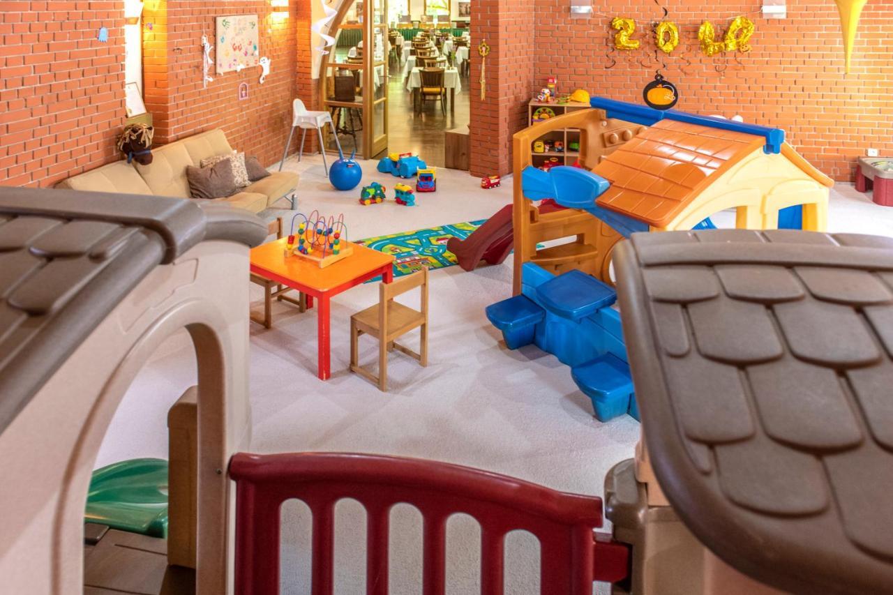 Zichy Park Hotel Bikacs Ngoại thất bức ảnh
